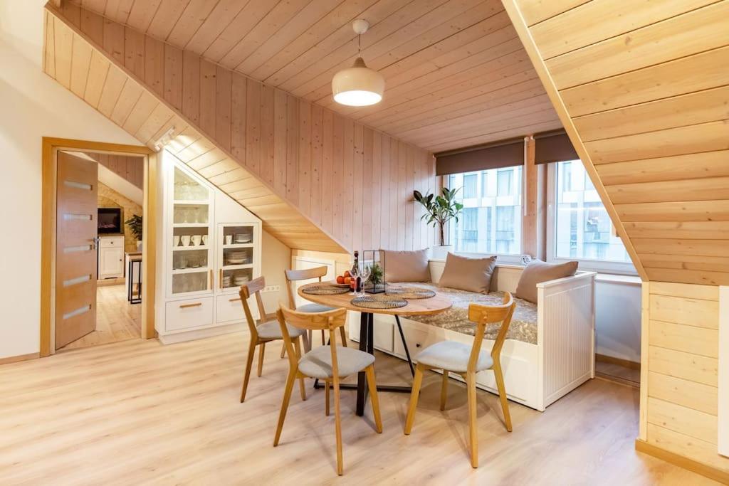 Luxury Apartment In Gedimino Av. VNO Kültér fotó